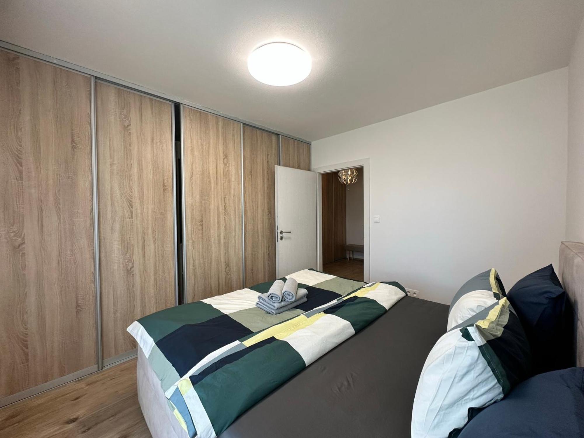 Novozariadeny Apartman Pri Starom Moste Bratislava Exteriör bild
